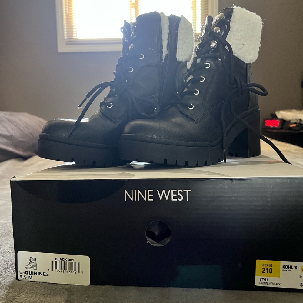 Nine West Quinine Women's Block
Heel Combat Boots